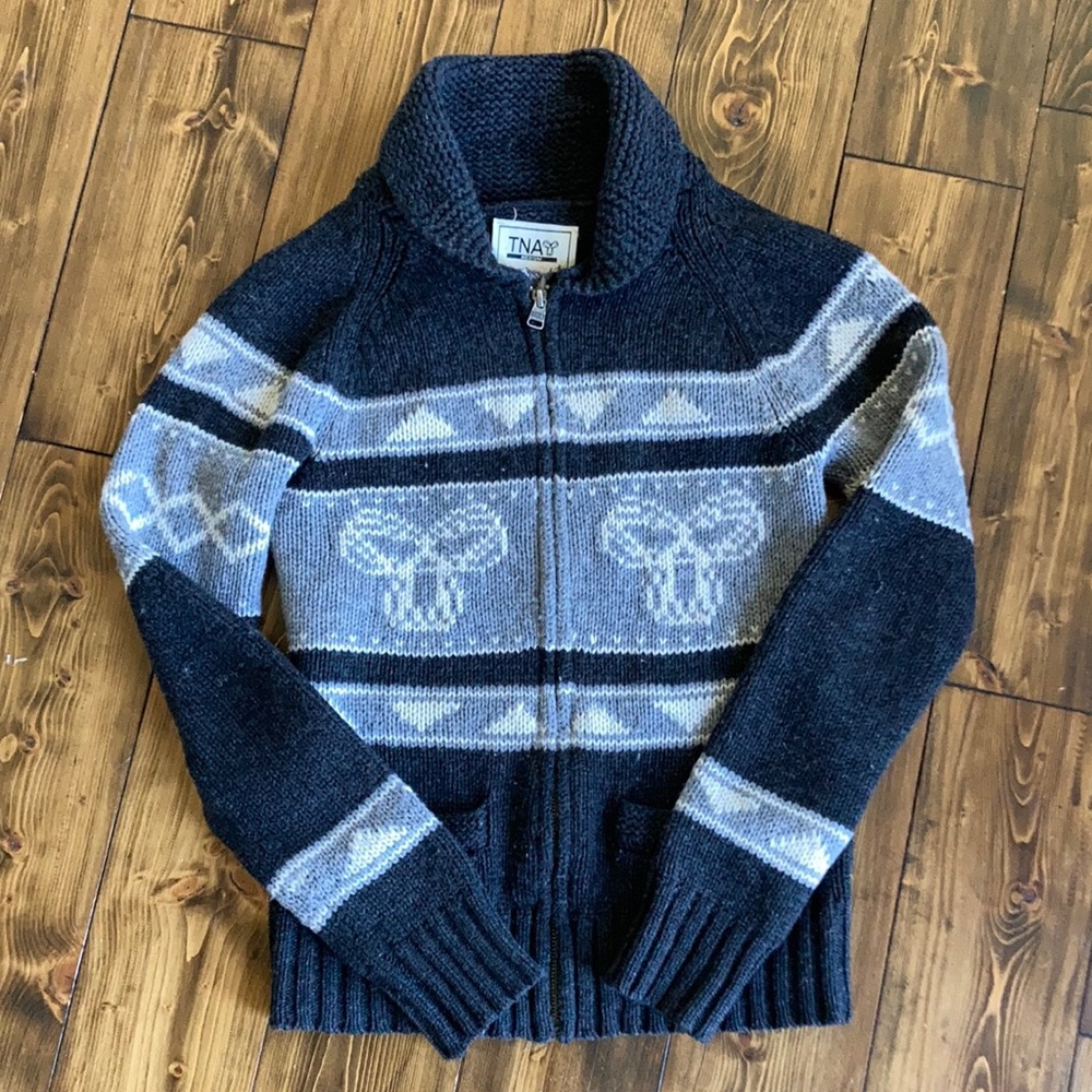 TNA Aritzia lambswool sweater